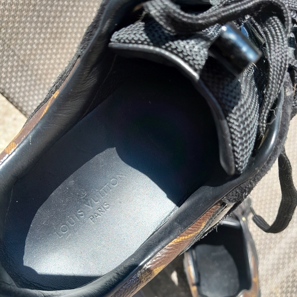 Louis Vuitton Sneakers - Picture 6 of 8